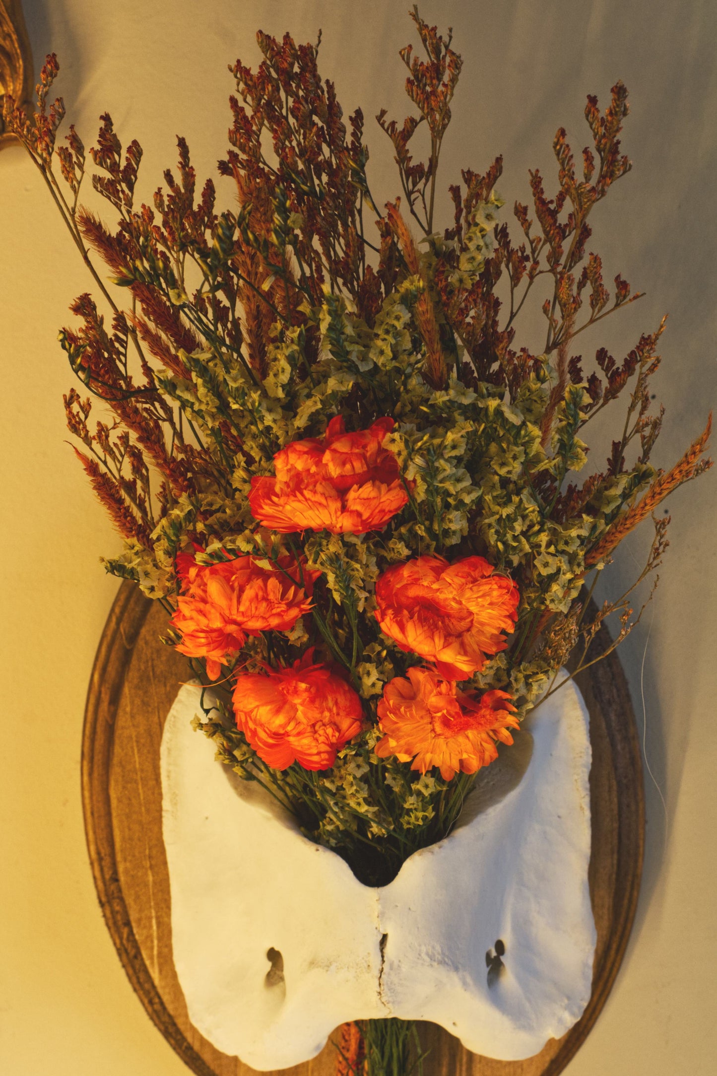Elk Atlas Bouquet Hanger