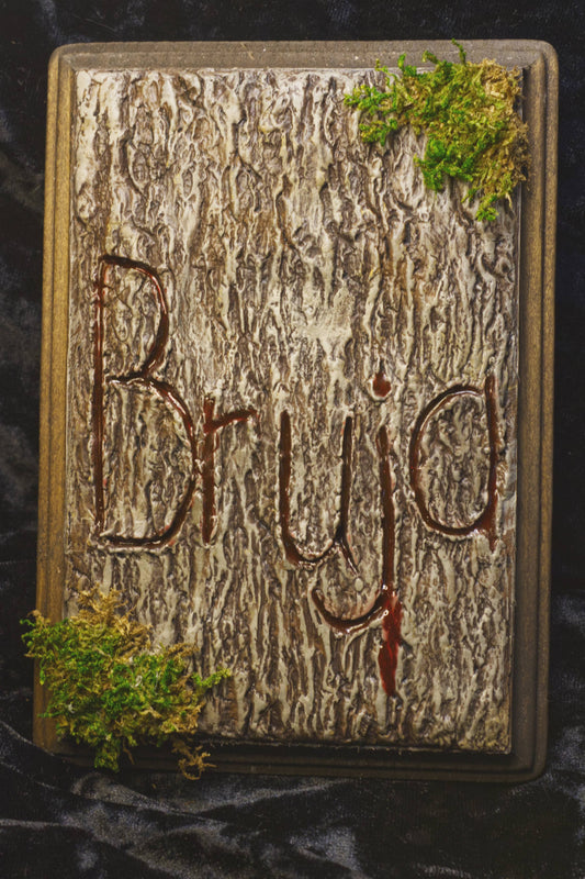 Bruja Hanger
