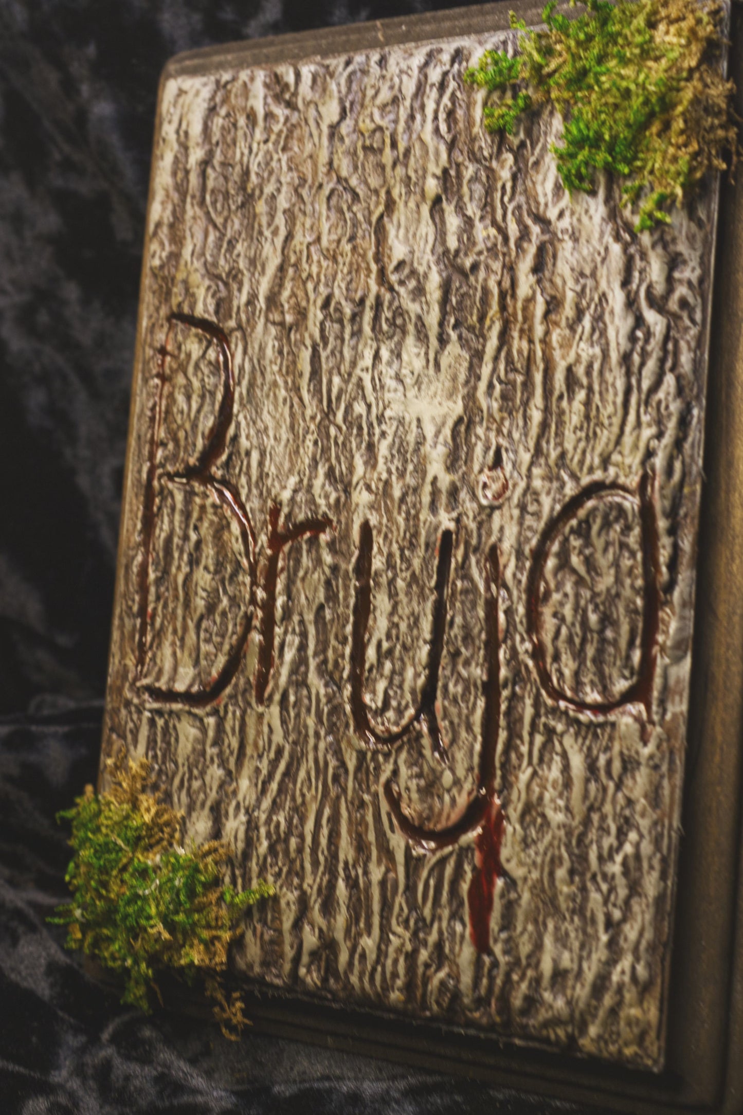 Bruja Hanger