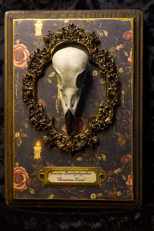 Gothic Crow Hanger