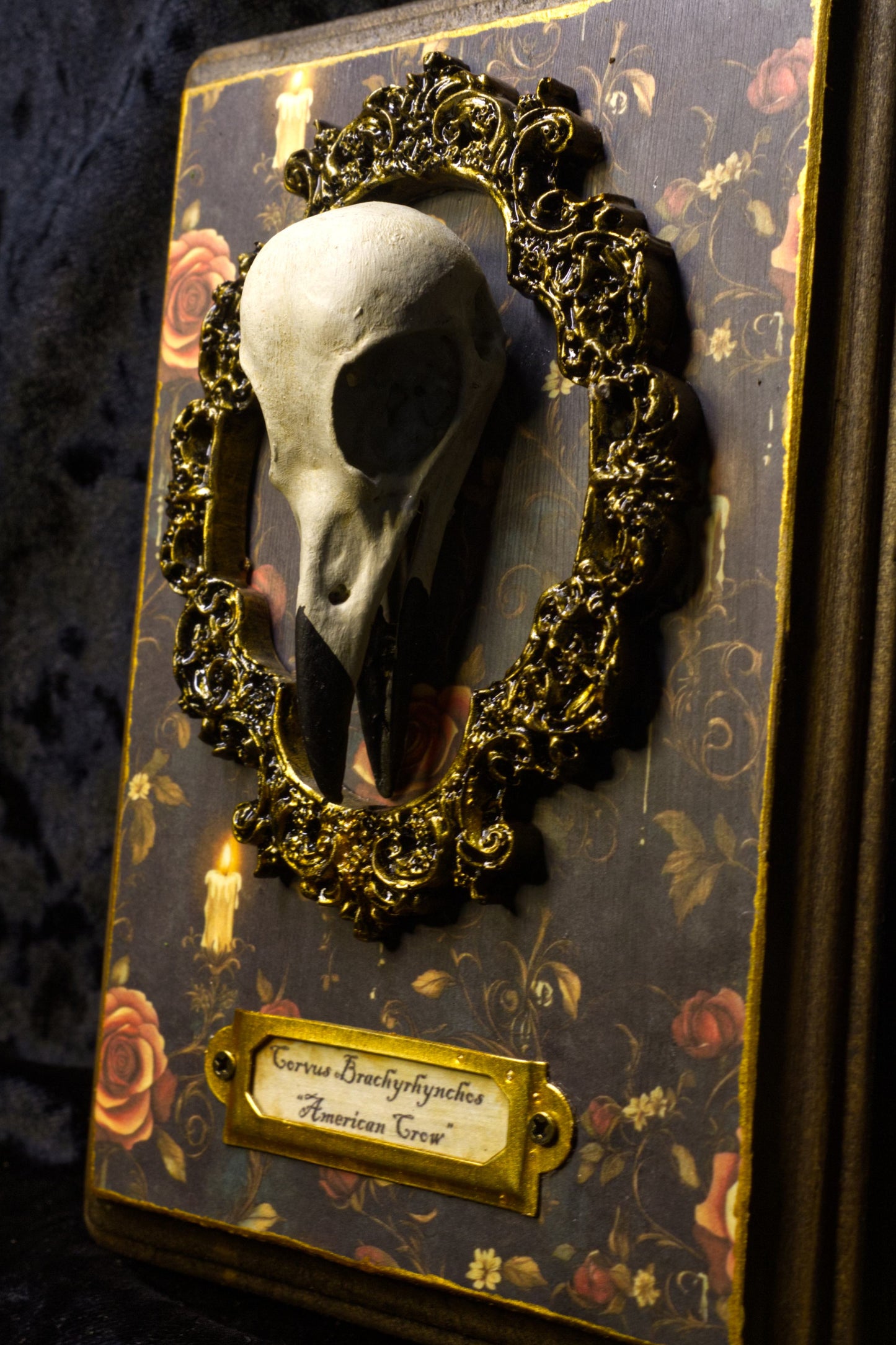 Gothic Crow Hanger