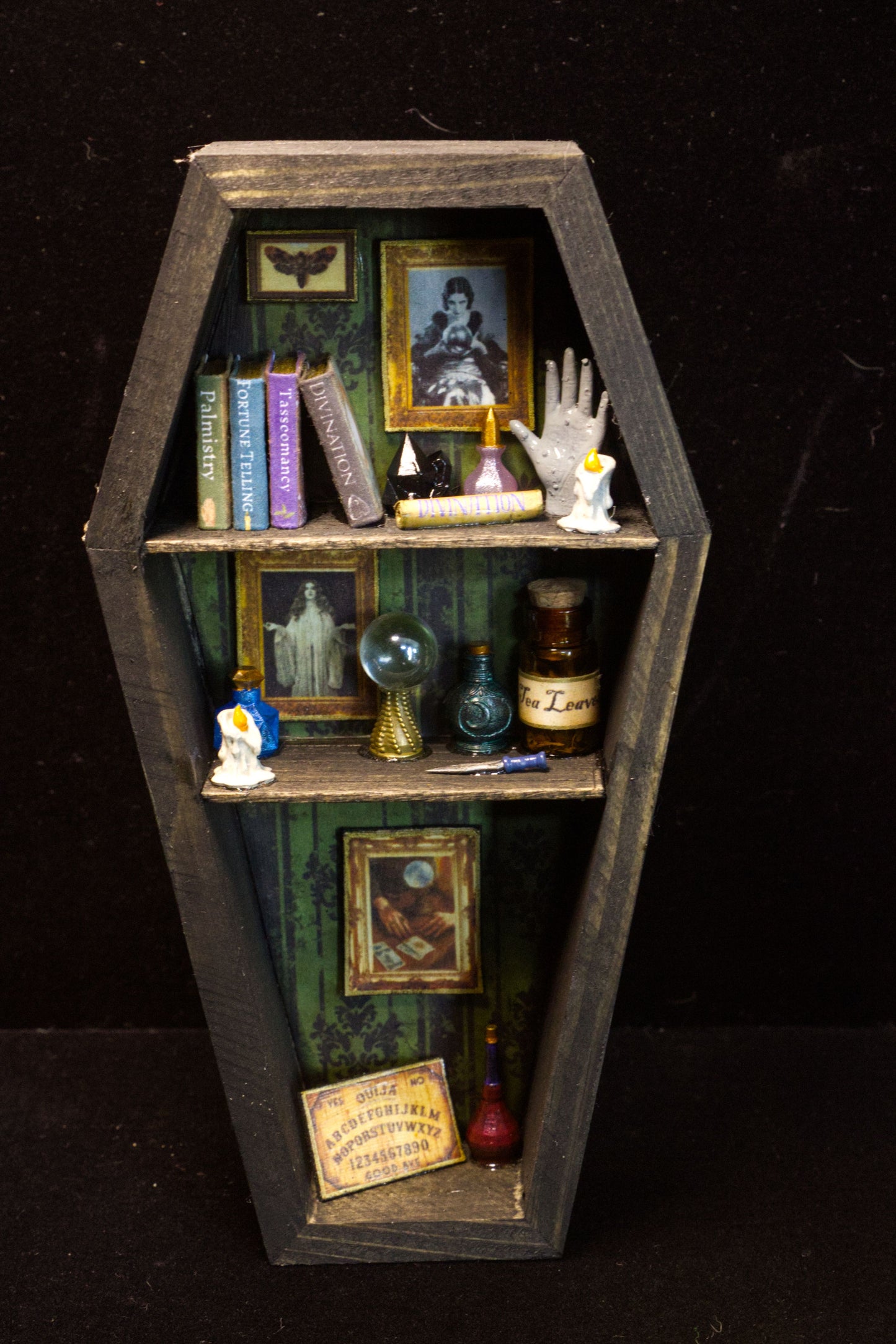 Divination Half Coffin