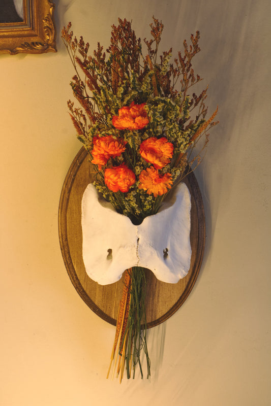 Elk Atlas Bouquet Hanger