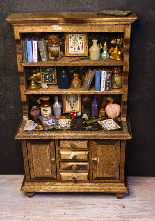 Goblin Trinket Cabinet
