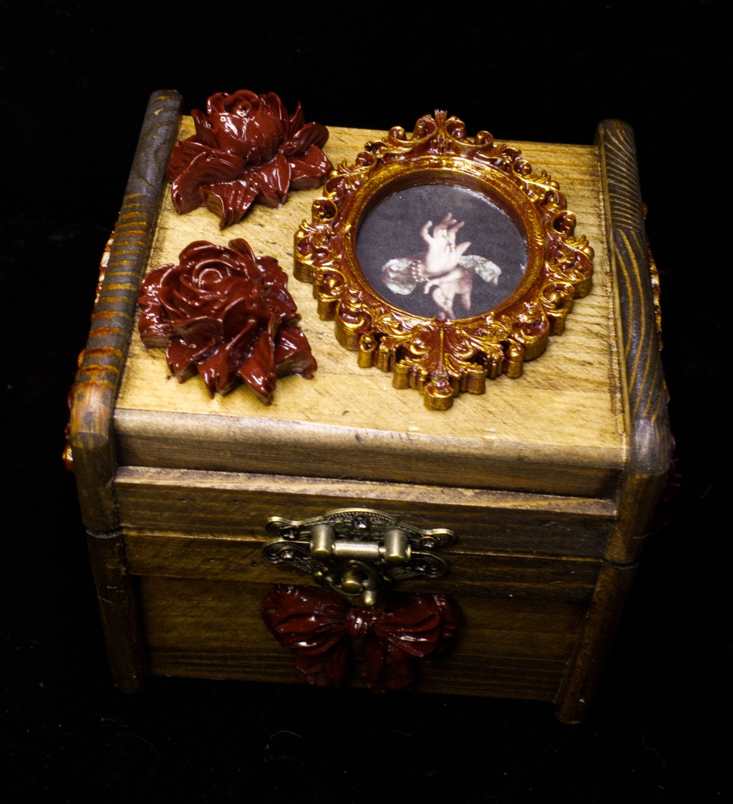Silent Vows Jewelry Box
